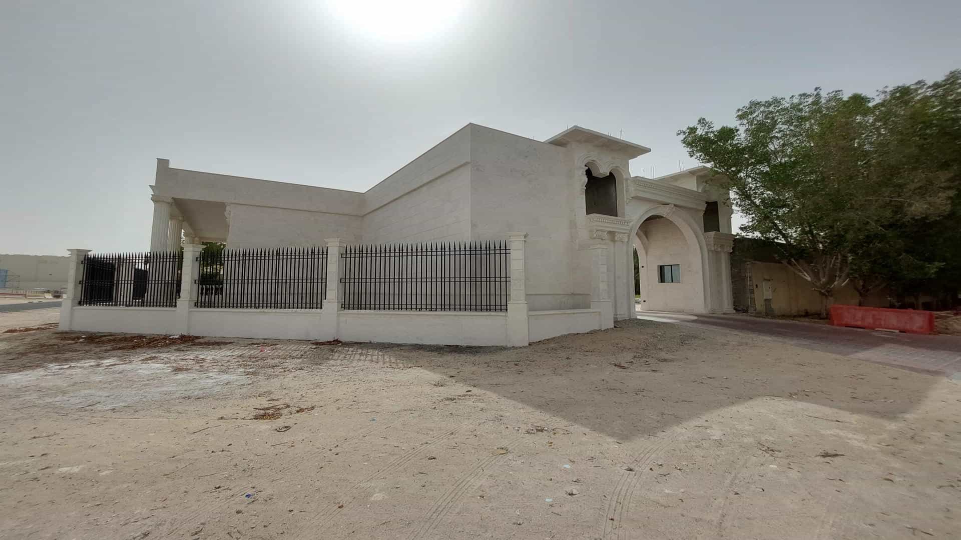 Palace Image 1